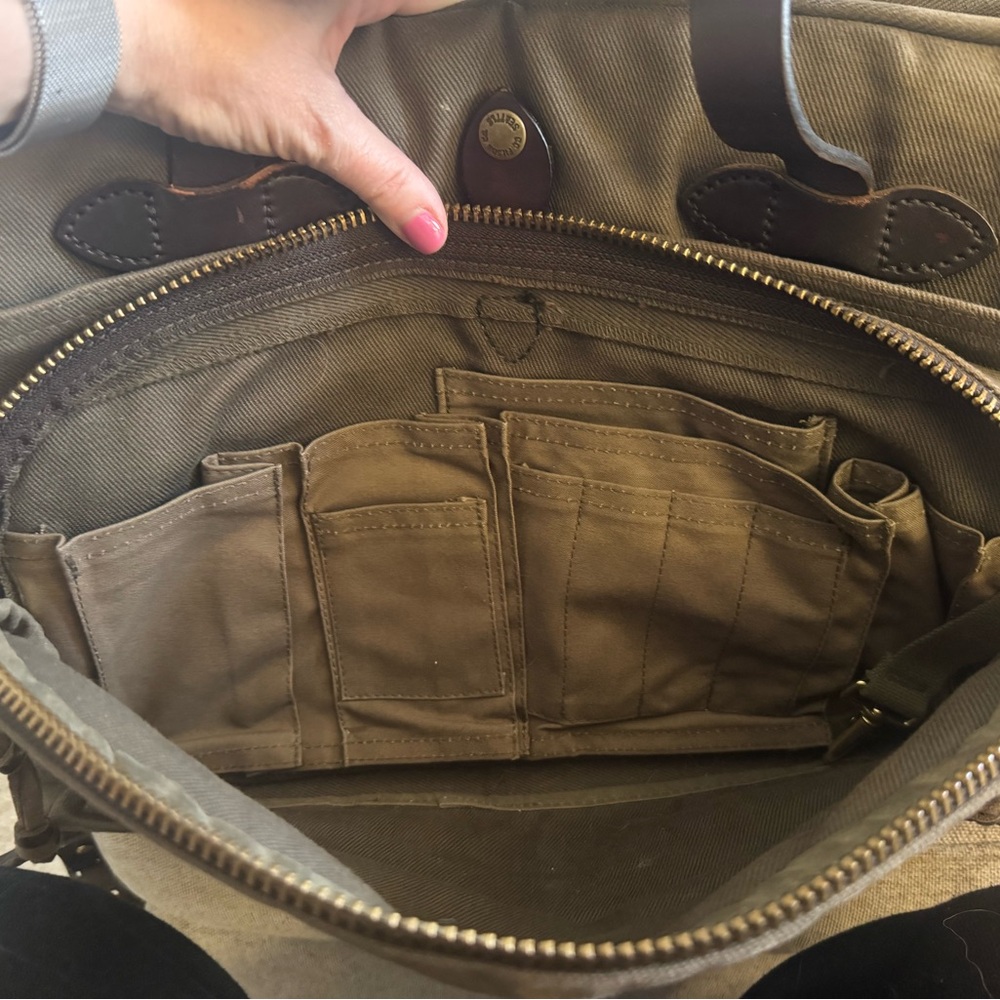 FILSON Original Briefcase Otter - Picture 4 of 13